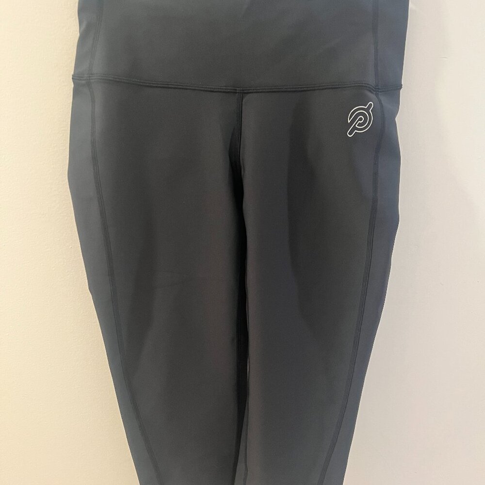 Peloton capri leggings
